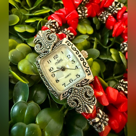 Mira Red Coral Chips Stretch Watch - Picture 4 of 12